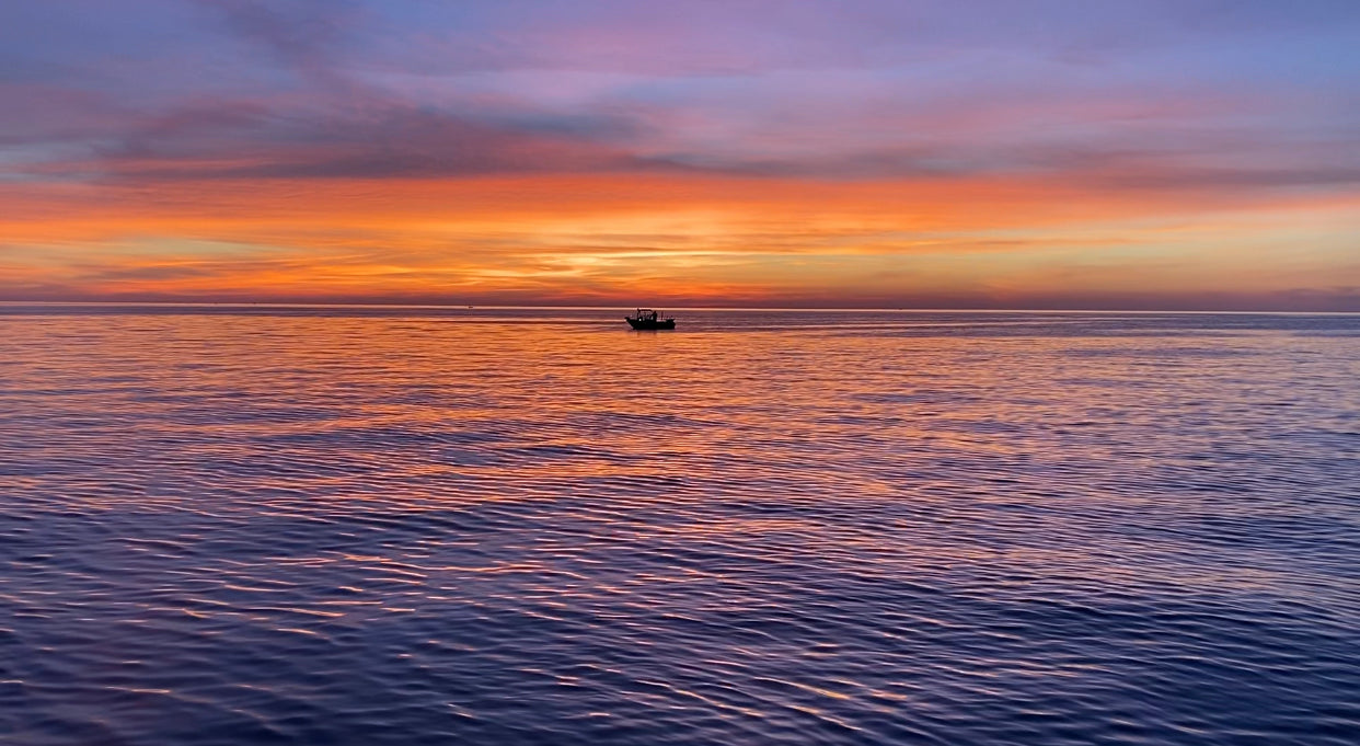Load video: Sunset on Lake Erie, Geneva, Ohio